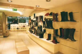 Dune Shoes store